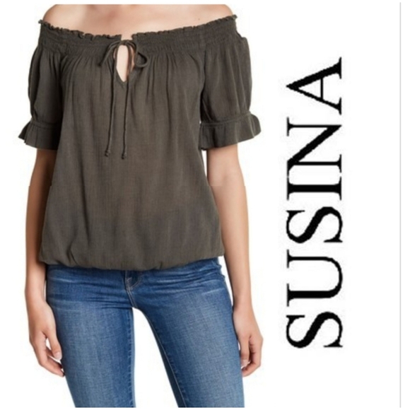 Susina Tops - NWT Susina Smocked Off Shoulder Blouse Petite L